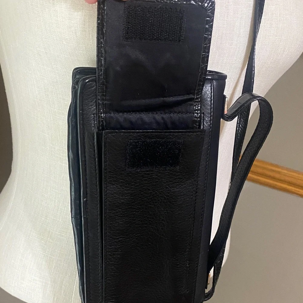 Brighton Black Leather crossbody purse wallet